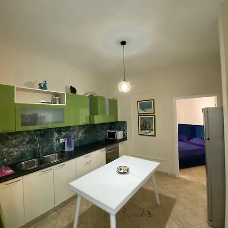 Apartament Beach View Apartment,pishat E Buta 2 *